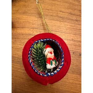 LeeWards SANTA REFLECTIONS Vtg 1975 Bead Style Christmas Ornament made from kit